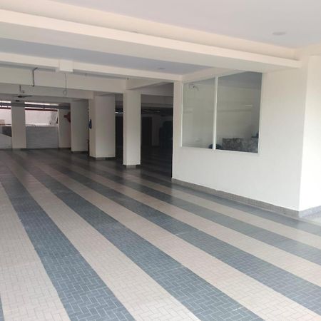 Hotel Paramount Visakhapatnam Esterno foto